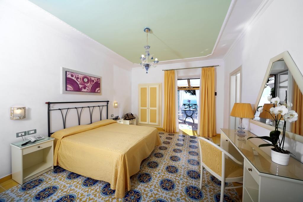 Hotel Villa Bianca Forio di Ischia Zimmer foto